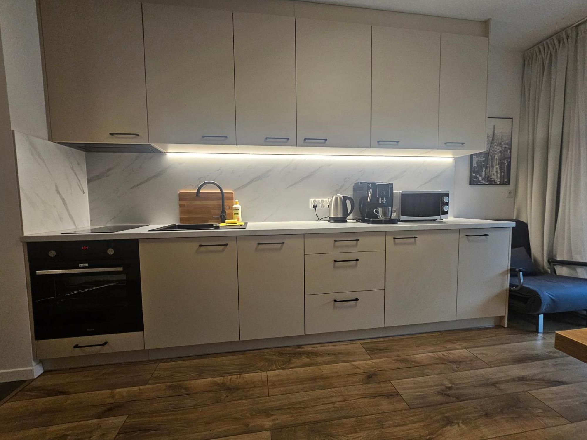 City Sense New Apartments - Main Station And City Center Wroclaw Bagian luar foto