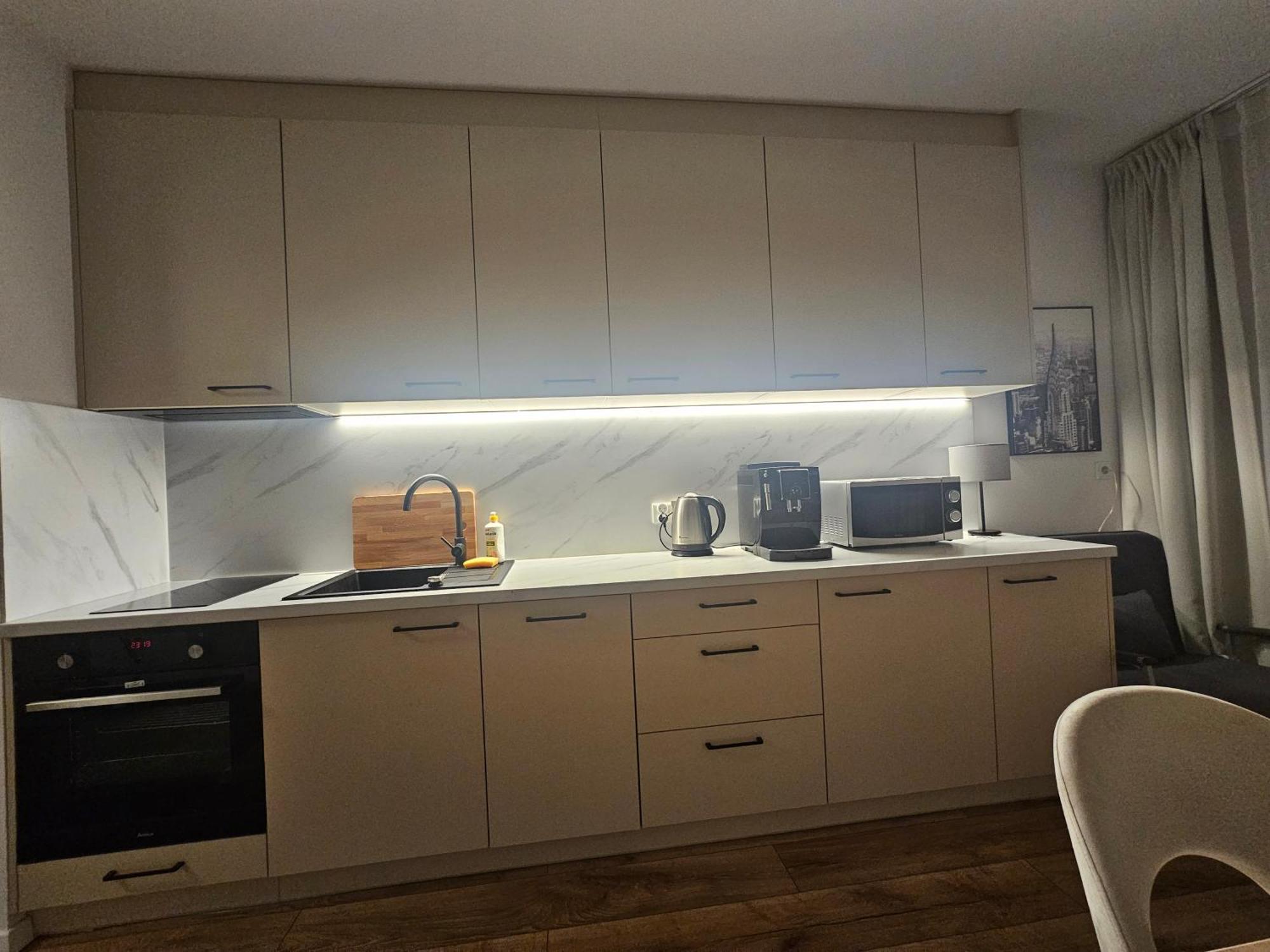 City Sense New Apartments - Main Station And City Center Wroclaw Bagian luar foto