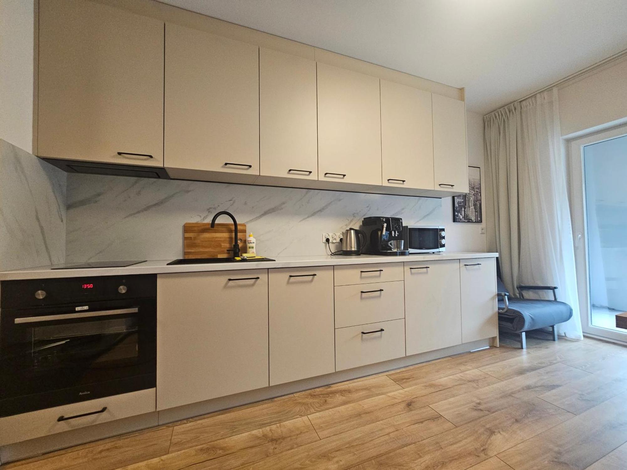 City Sense New Apartments - Main Station And City Center Wroclaw Bagian luar foto