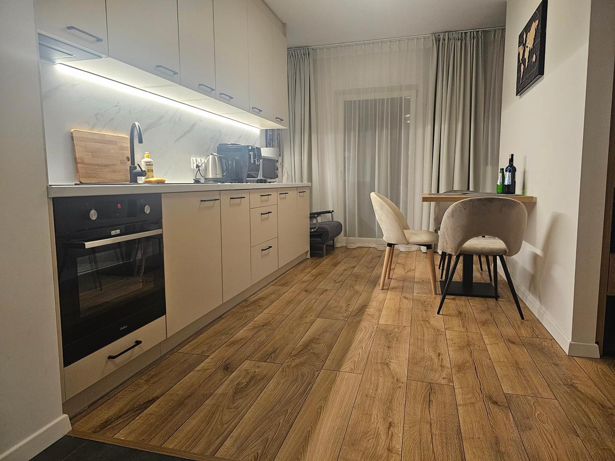 City Sense New Apartments - Main Station And City Center Wroclaw Bagian luar foto