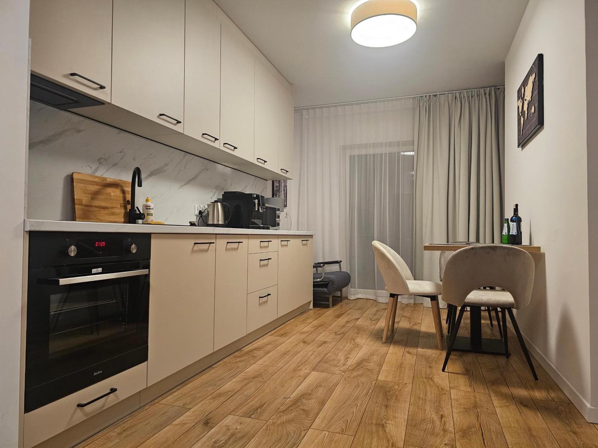 City Sense New Apartments - Main Station And City Center Wroclaw Bagian luar foto