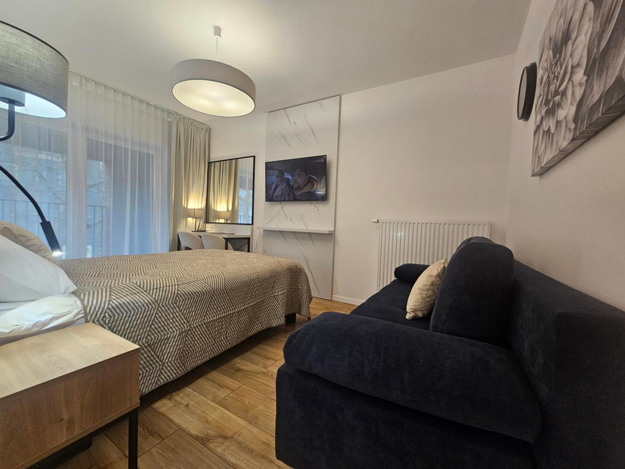 City Sense New Apartments - Main Station And City Center Wroclaw Bagian luar foto