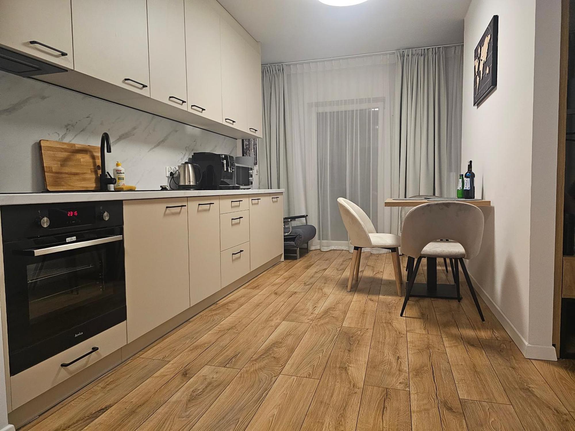 City Sense New Apartments - Main Station And City Center Wroclaw Bagian luar foto