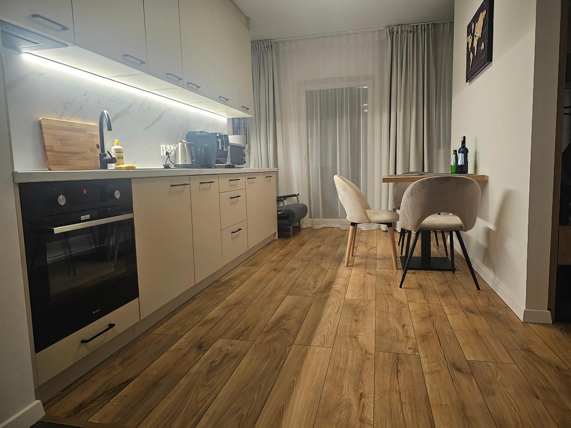 City Sense New Apartments - Main Station And City Center Wroclaw Bagian luar foto
